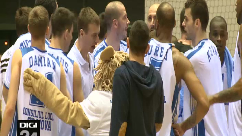 SCM „U” Craiova si-a asigurat prezenta in play-off Imagine