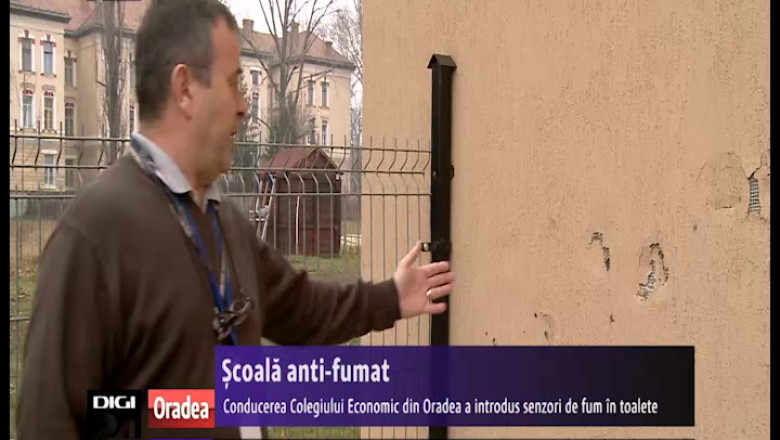 Scoala anti-fumat. Conducerea Colegiului Economic din Oradea a introdus senzori de fum pentru depistarea fumatorilor Imagine