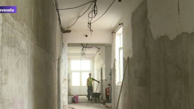 Scoala modernizata si gradinita construita din banii SUA, la Deveselu Imagine