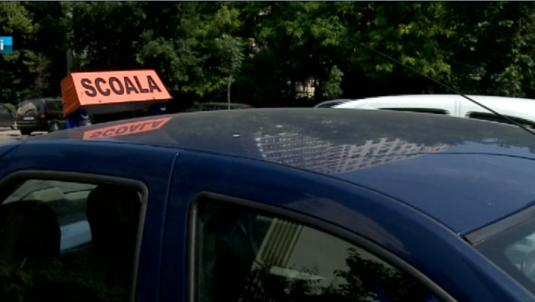 Scolile de soferi, mai scumpe. Tarifele ar putea creste de la 1 iulie cu aproximativ 30% Imagine