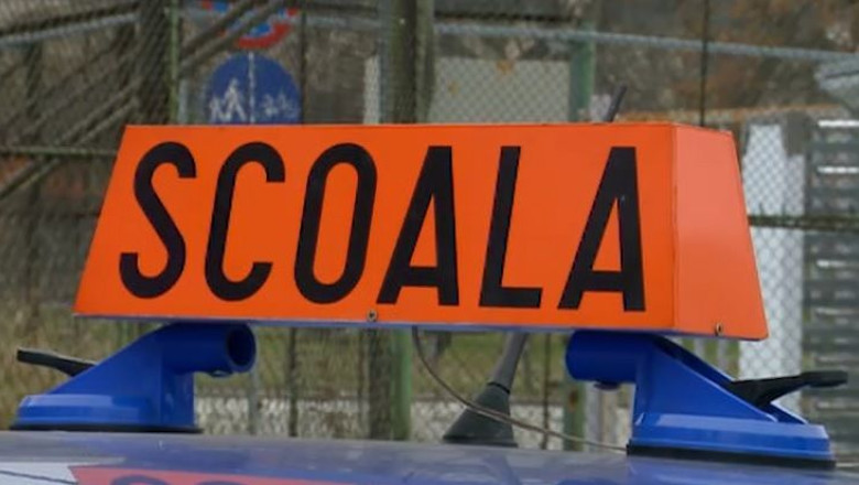 Scolile de soferi, statut incert. Instructorii auto merg mai departe, in ciuda declaratiilor sefului ARR  Imagine