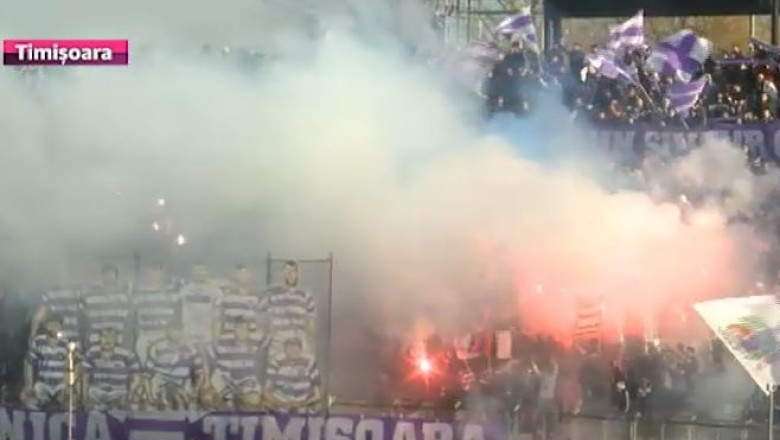 Scor de tenis, asistenta record. ASU Poli a castigat cu 6-2 derby-ul cu Ripensia, in fata a 6.000 de spectatori Imagine