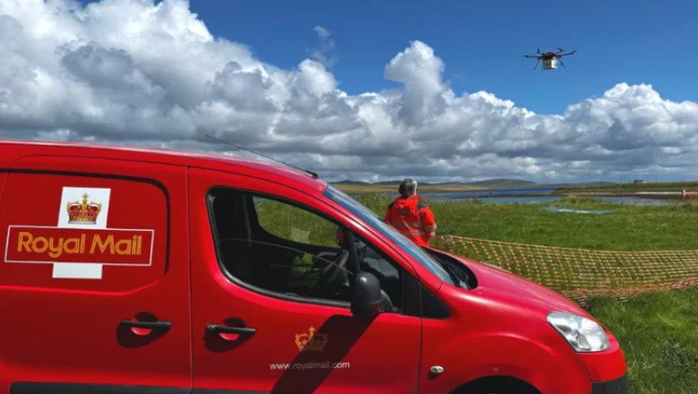 Scrisori si colete, livrate cu drona in UK. Posta britanica a lansat un sistem special pentru insulele unde angajatii sai ajung greu Imagine