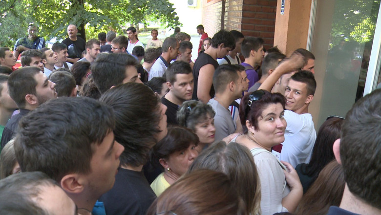 Se numara bobocii la Universitatea Politehnica din Timisoara. Media la admitere, mai mare ca anul trecut!  Imagine