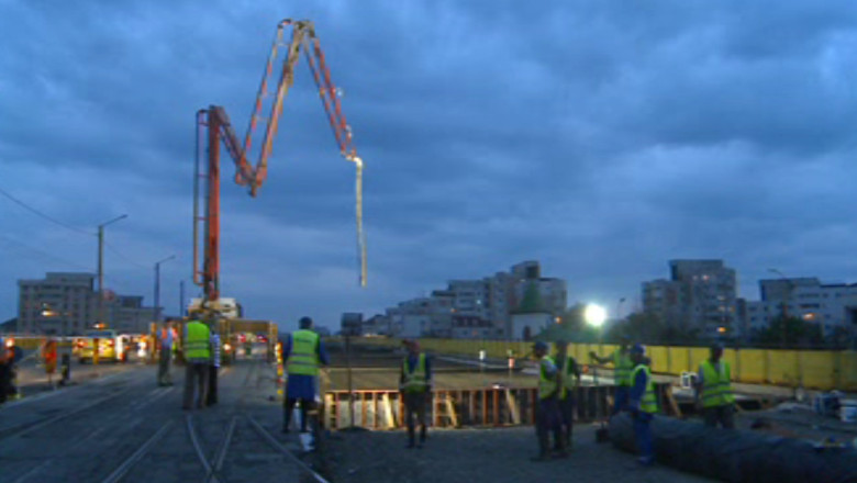 Se reia marea transbordare pe pasarela Nicolina. Traficul greu va fi restrictionat din aceasta noapte Imagine