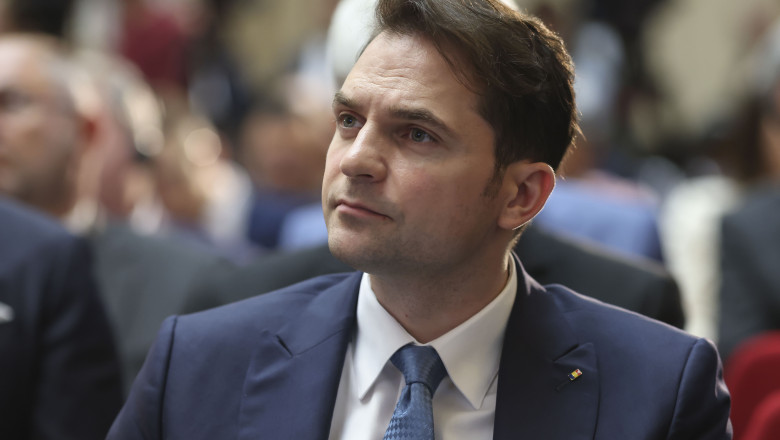 Sebastian Burduja: Preturile la energie si gaze la clientii finali raman plafonate pana la 31 martie 2025 Imagine