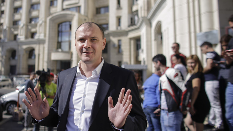 Sebastian Ghita a fost trimis in judecata de DNA pentru trafic de influenta in cazul implementarii sistemelor IT din sanatate Imagine