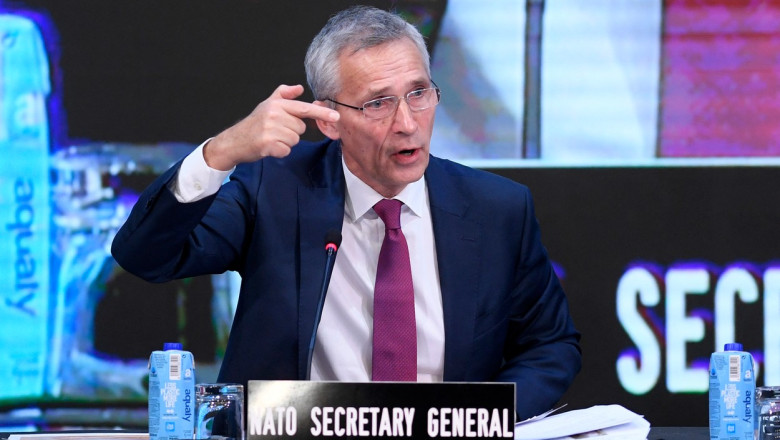 Secretarul General NATO lauda Germania pentru ajutorul trimis Ucrainei. Anterior, a fost criticata pentru "lentoare" Imagine