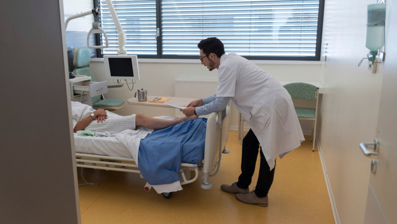 Secretul unei vieti sanatoase la batranete: Cercetatorii spun ca excrementele de acum ne pot salva viata mai tarziu (NBC) Imagine