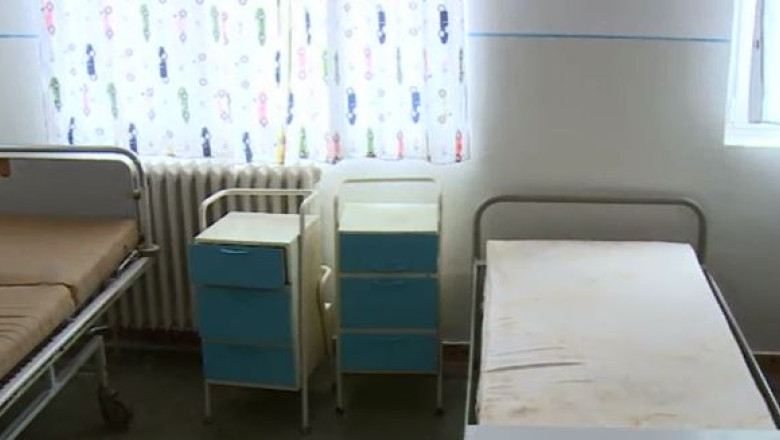 Sectia de Pediatrie a Spitalului din Simleu Silvaniei este inchisa. Cei trei medici si-au luat concediu in luna august Imagine