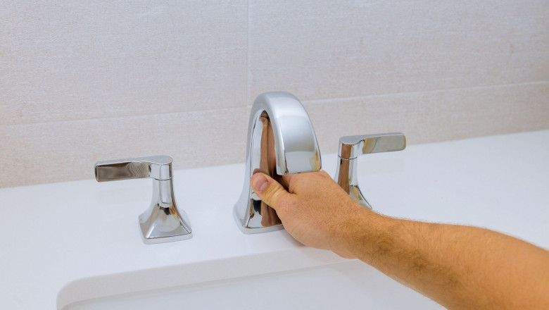 Sectorul 4 al Capitalei ramane fara apa calda. Termoenergetica Bucuresti anunta lucrari la Magistrala 3 Sud Imagine