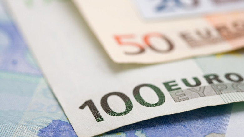 Sefa BCE, Christine Lagarde, avertisment despre moneda euro: „Un spectator nevinovat”, care este afectat de socuri generate in SUA Imagine