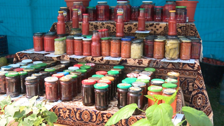 Seful ANAF, contrazis de un lider sindical: Zacusca si dulceata facute in casa pentru autoconsum nu influenteaza GAP-ul de TVA Imagine