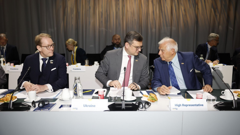 Seful diplomatiei ucrainene participa la reuniunea grupului Bilderberg Imagine