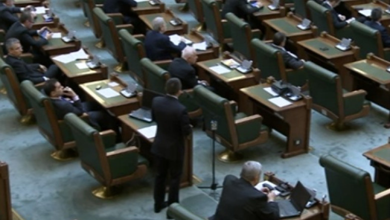 Senatorii PSD lucreaza in deplasare. Alesii social-democrati au plecat la Slatina Imagine