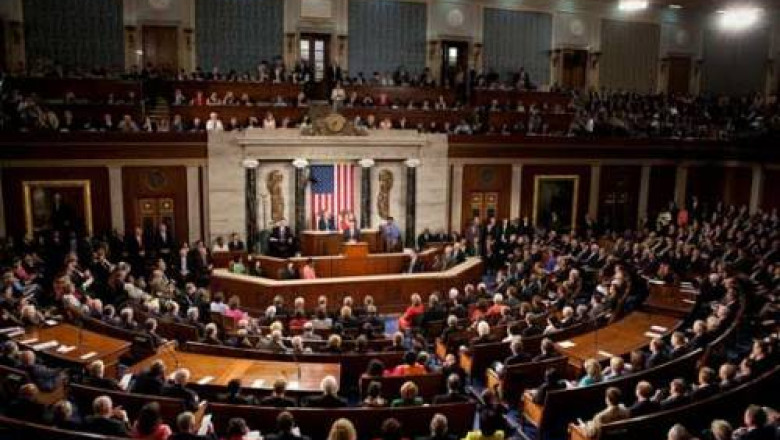 Senatul SUA a respins proiectul bugetului, situatie ce risca sa blocheze institutiile publice Imagine
