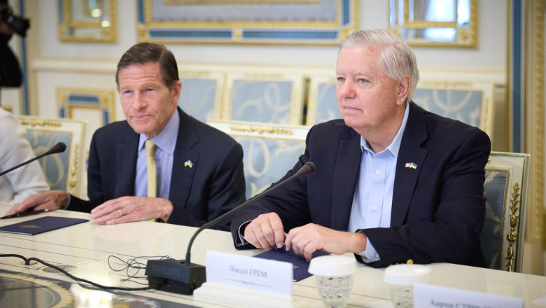 Senatul SUA este asteptat sa adopte un proiect de lege pentru introducerea de noi sanctiuni Rusiei, spune un senator republican Imagine