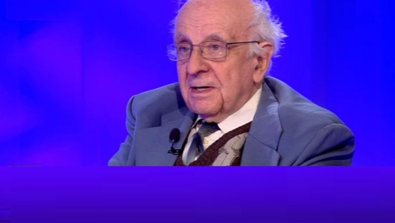 Serban Papacostea, fost detinut politic: Un maior de la Bucuresti m-a intrebat cum a fost. I-am aratat mainile. Nu erau basici, nu mai aveam piele Imagine