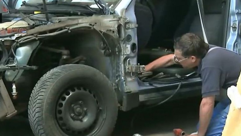 Service-uri auto la un pas de greva din cauza firmelor de asigurari Imagine