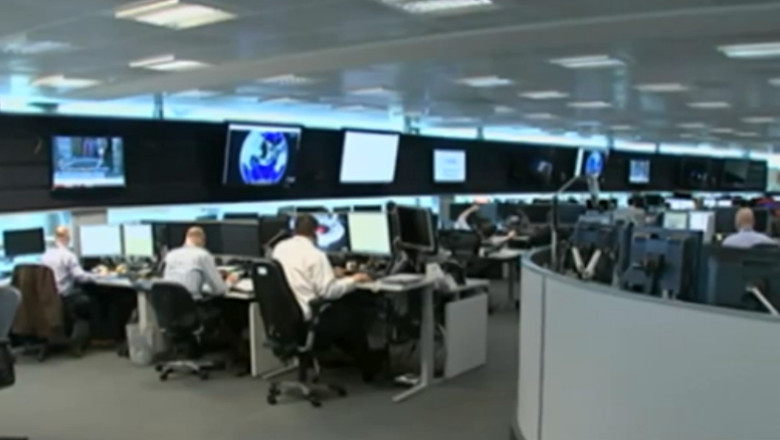 Serviciile britanice de informatii au spionat conversatiile jurnalistilor Imagine