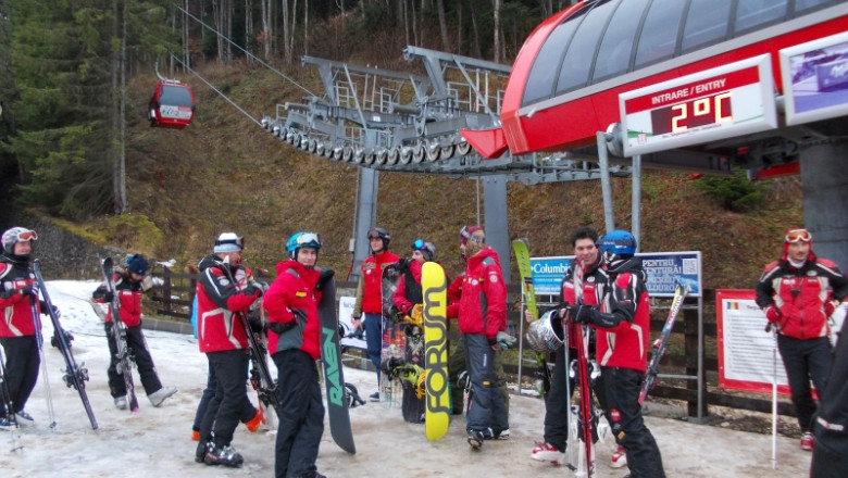 Sezon perfect la schi in Poiana Brasov. Pe la turnicheti au fost inregistrate peste 70.000 de treceri in 2 zile Imagine