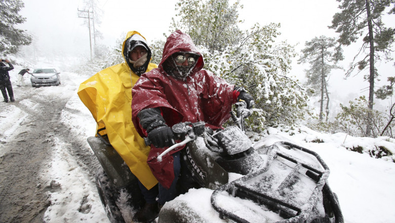 Sezonul de schi s-a deschis mai devreme in Chile. Proprietarii de hoteluri au fost luati prin surprindere de ninsorile abundente Imagine