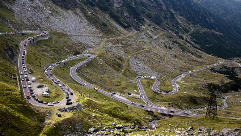 Sezonul de vara pe Transfagarasan 2025: Cand incepe circulatia rutiera pe cel mai spectaculos drum montan din Romania Imagine