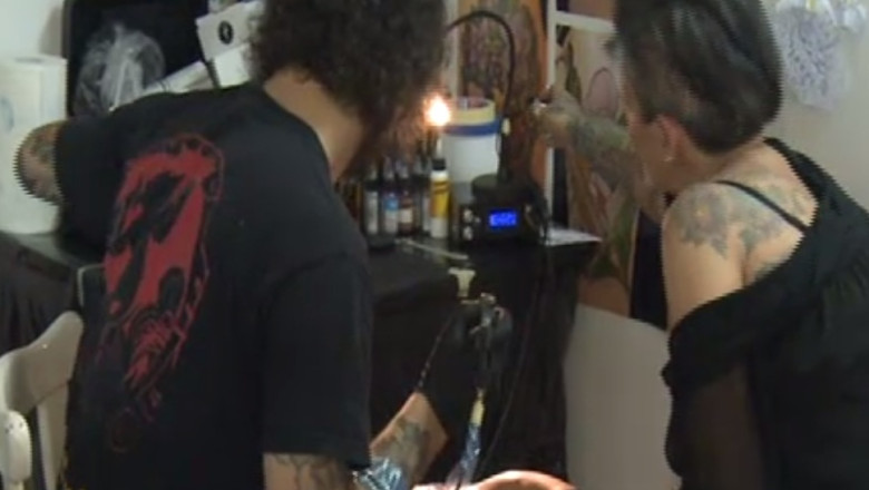 Sibiu, capitala tatuajelor. Artisti de pe trei continente participa la „Transilvania Tattoo Expo" Imagine