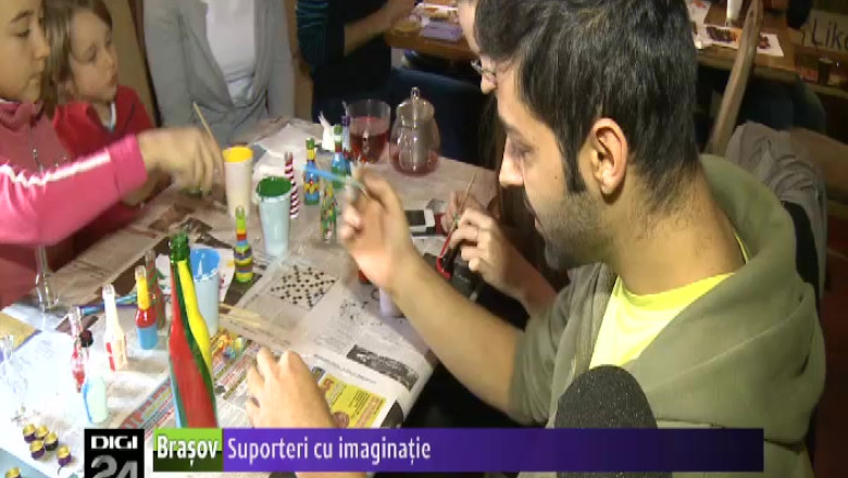 SIBIU. Suporteri cu imaginatie Imagine