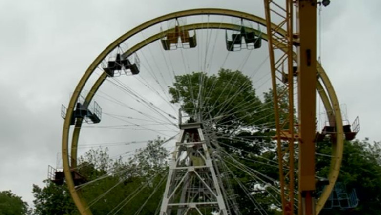 Simbolul Herastraului, vechi de o jumatate de secol, va fi pus la pamant Imagine