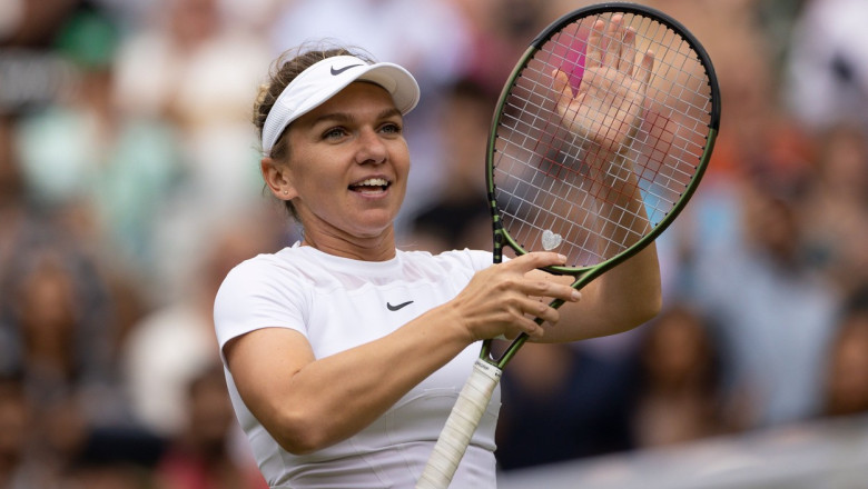 Simona Halep s-a calificat in semifinale la Wimbledon 2022 Imagine