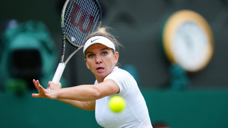 Simona Halep s-a calificat in sferturi la Wimbledon, dupa un meci in care a cedat doar 3 game-uri favoritei numarul 4 Imagine