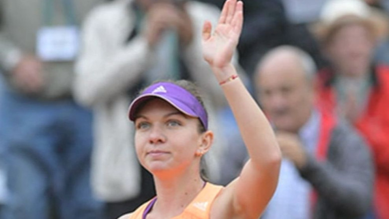 Simona Halep si bratara cu noroc de la Paris Imagine