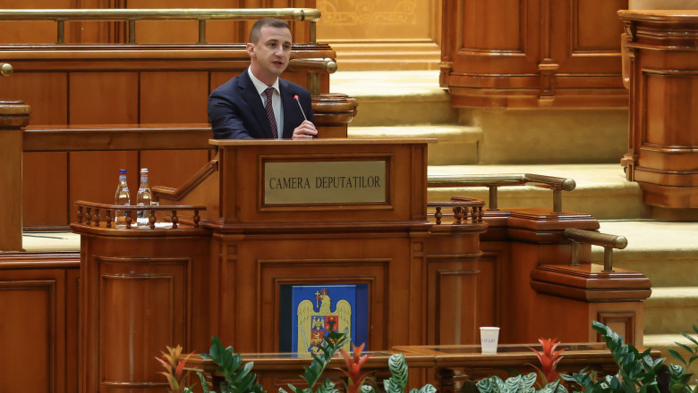 Simonis: Luni vom vota modificarile la Legea pensiilor speciale in Camera Deputatilor Imagine