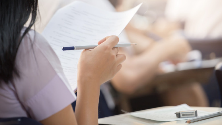 Simulare Bacalaureat 2025. Ce subiecte au primit elevii de clasa a XII-a la Limba si literatura romana Imagine