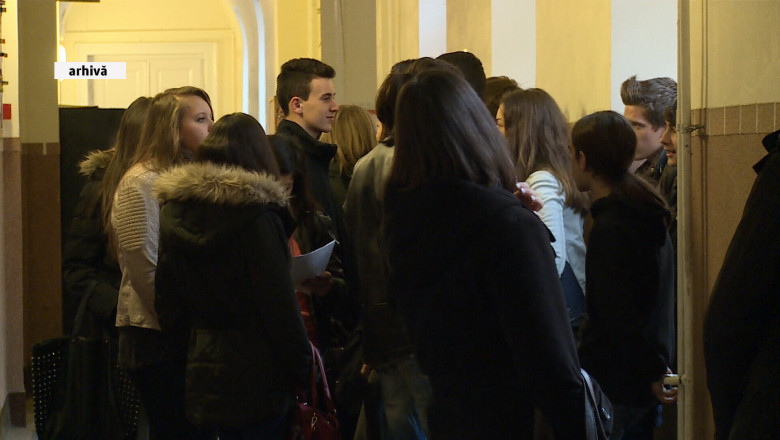 Simularea examenului de Bacalaureat, proba la limba si literatura materna Imagine