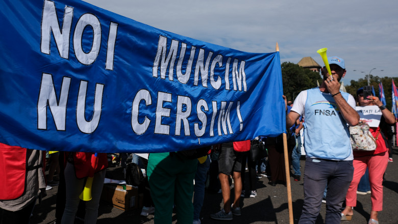 Sindicalistii din administratie anunta proteste in ziua cand la Guvern se discuta salariul minim: Nu mai acceptam austeritatea Imagine