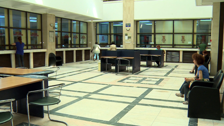 Sindicalistii din Finante preconizeaza ca va urma un val de disponibilizari Imagine