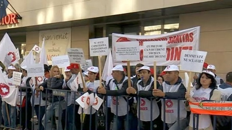 Sindicalistii din sanatate cer majorarea salariilor cu 10% si un venit minim garantat de 1.000 de lei Imagine