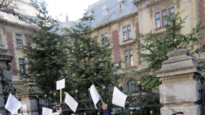 Sindicatele APIA si Federatia Agrostar ameninta cu proteste, incepand cu 25 septembrie. Cer o intalnire de urgenta cu ministrul Barbu Imagine