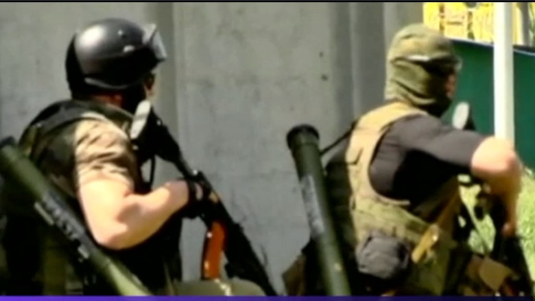 Situatia din Ucraina. Patru observatori OSCE, retinuti de prorusi in apropiere de Donetk Imagine