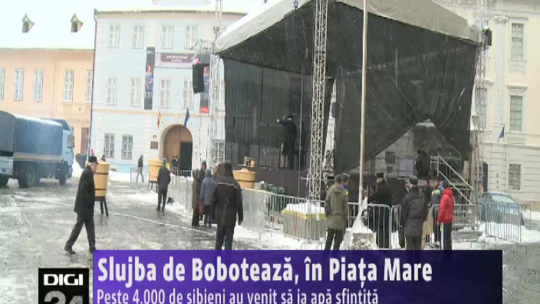 Slujba de Boboteaza, in Piata Mare Imagine