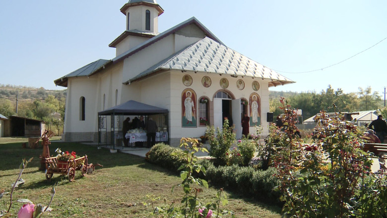 Slujba pentru oprirea cutremurelor  Imagine