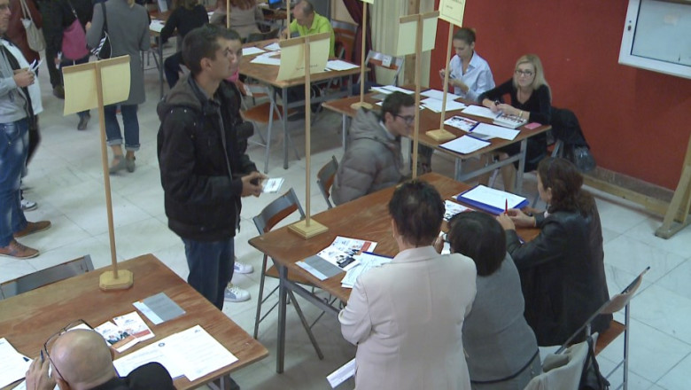 Slujbe sezoniere pentru studenti. Angajatorii greci si britanici au disponibile 3.000 de joburi Imagine