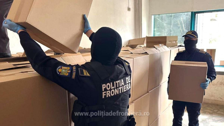 Sofer de camion care transporta marfa de 2,2 milioane de euro, tras pe dreapta in miezul noptii. Ce au descoperit politistii Imagine