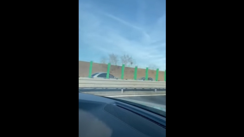Sofer filmat pe contrasens pe Autostrada Constanta - Bucuresti. Rula cu 120 km/ora. "M-am intersectat cu el. Am sunat la 112" Imagine