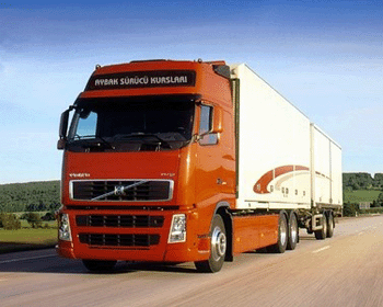 Soferii romani sunt preferati celor spanioli pentru transportul de marfa Imagine