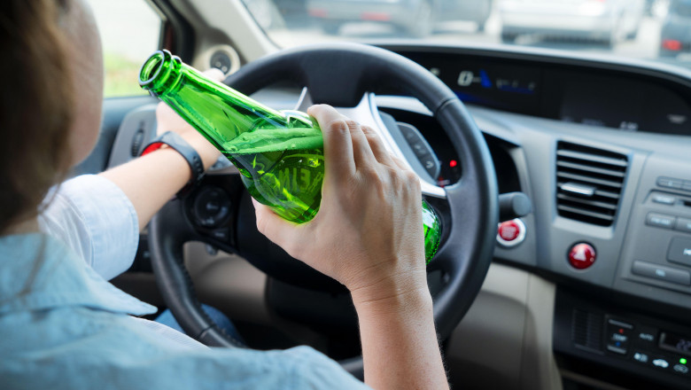Soferita cu o alcoolemie de 1,23 mg/l, condamnata pentru mita. A incercat sa scape de dosar cu 300 de euro Imagine