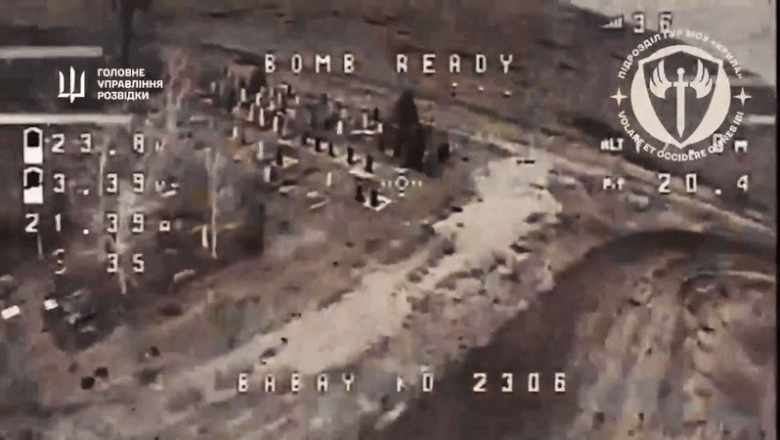 Soldati rusi vanati de drone ucrainene intr-un cimitir de langa Pokrovsk. „Moartea ii va gasi oricum” Imagine