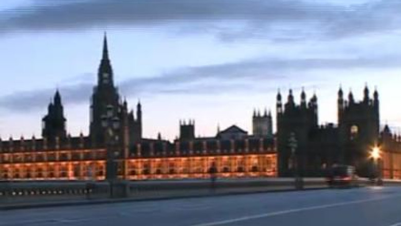 SONDAJ. Britanicii vor mai putini imigranti Imagine